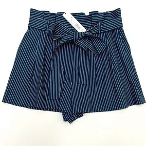 NWT ALICE + OLIVIA LAURINE PAPERBAG SHORTS IN LOVE ME STRIPE $250